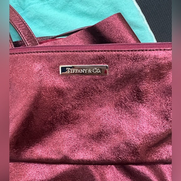 🔴Authentic TIFFANY & CO Reservable Leather &Sued Ruby Red and Rustic Red Bag🔴 - Picture 8 of 16